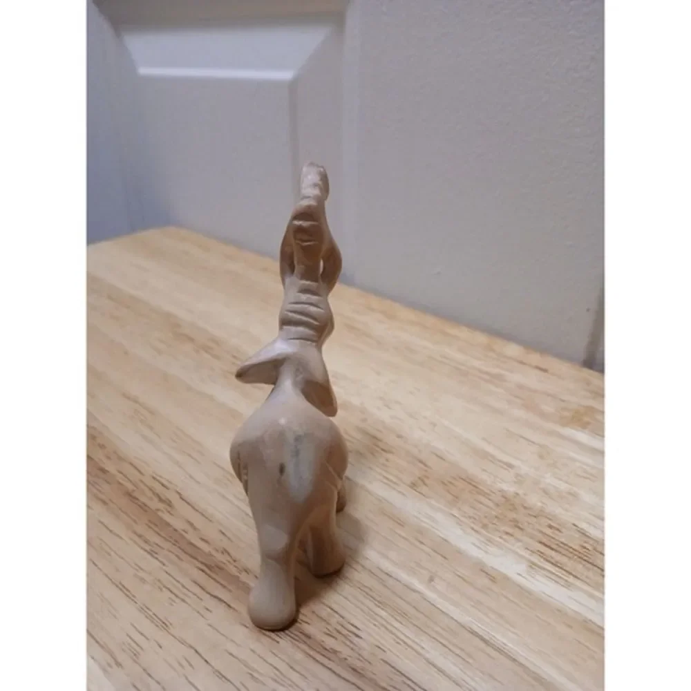 Hand‎ Carved Soapstone Elephant Figurine Coral Color 3.5